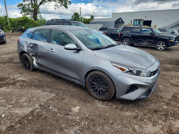 2022 KIA FORTE