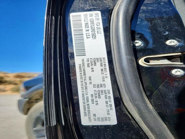 2024 RAM 1500 SLT / Warlock — VINS