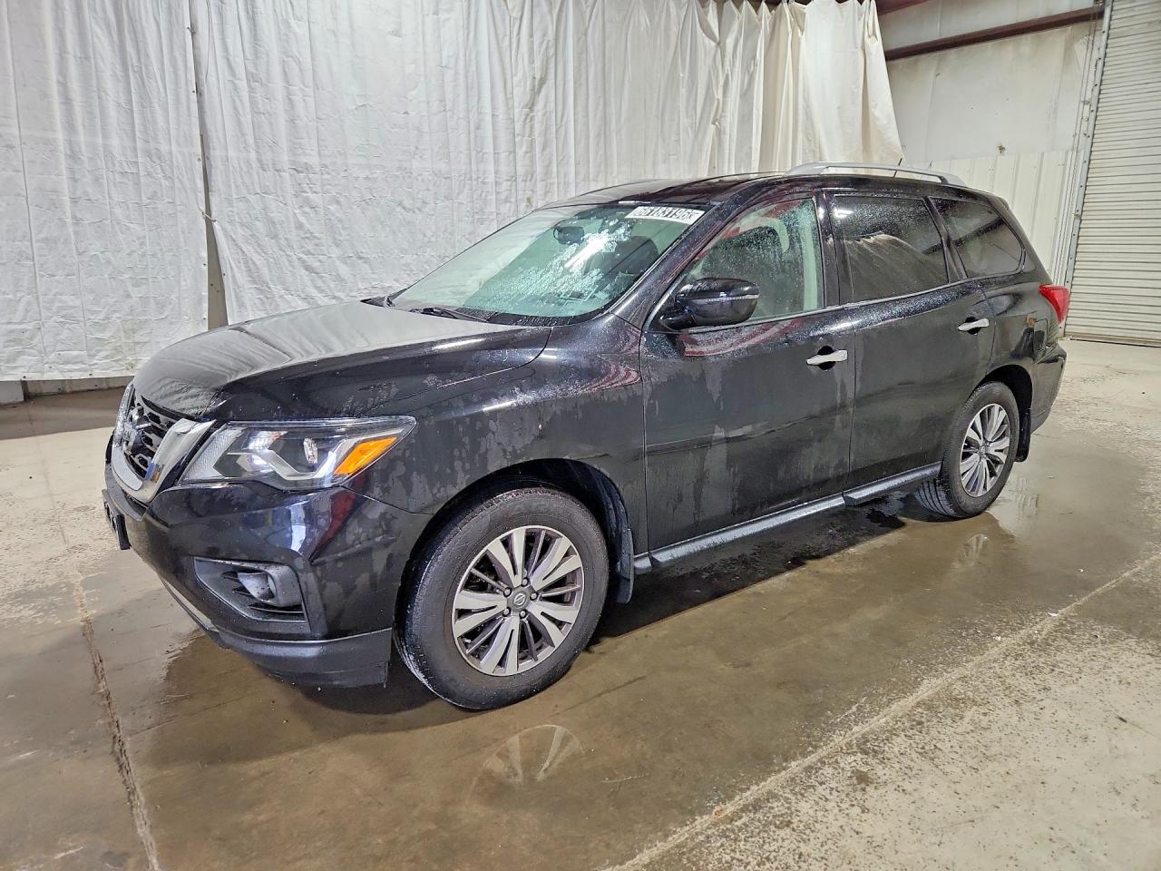 2018 NISSAN PATHFINDER — Front 3/4