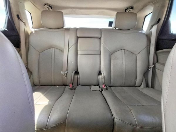 2012 CADILLAC SRX Luxury