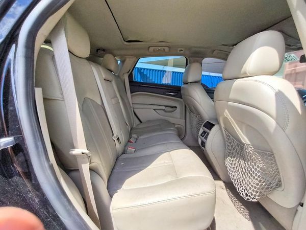 2012 CADILLAC SRX Luxury