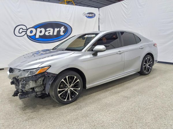 2018 TOYOTA CAMRY — DSFA — Front 3/4