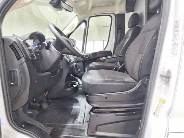 2025 RAM PROMASTER 1500 — DENT