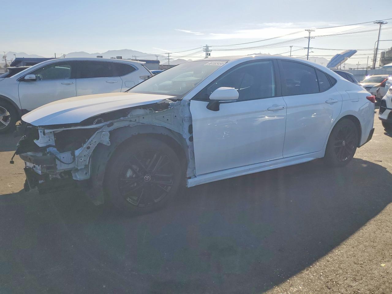 2025 TOYOTA CAMRY
