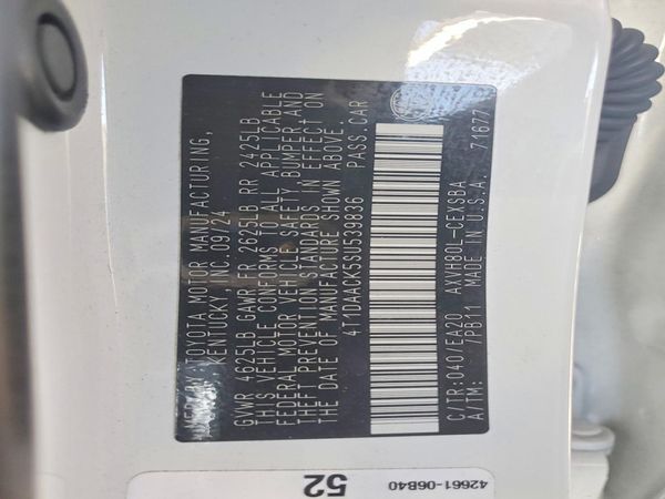 2025 TOYOTA CAMRY