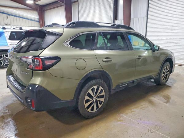 2022 SUBARU OUTBACK Premium