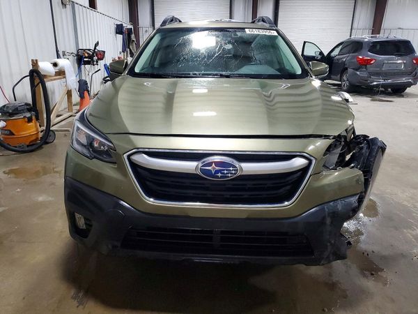 2022 SUBARU OUTBACK Premium