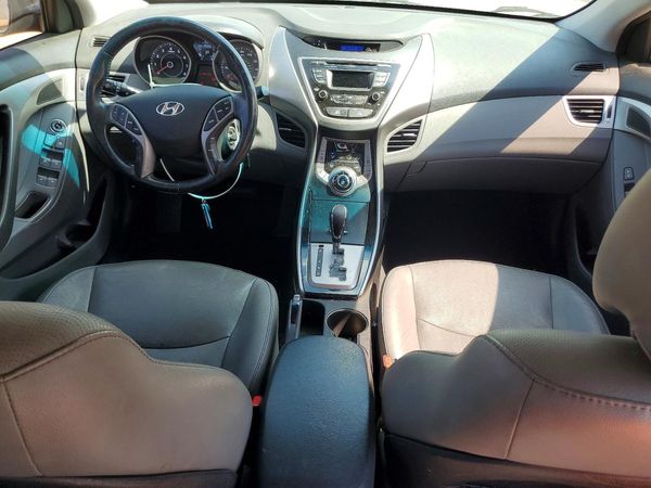2013 HYUNDAI ELANTRA — CKPT