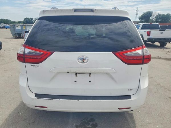 2020 TOYOTA SIENNA E grade — DIRR