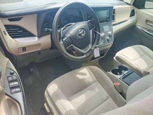 2020 TOYOTA SIENNA E grade — CKPT