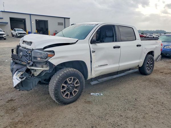 2019 TOYOTA TUNDRA SR5 Grade — Front 3/4