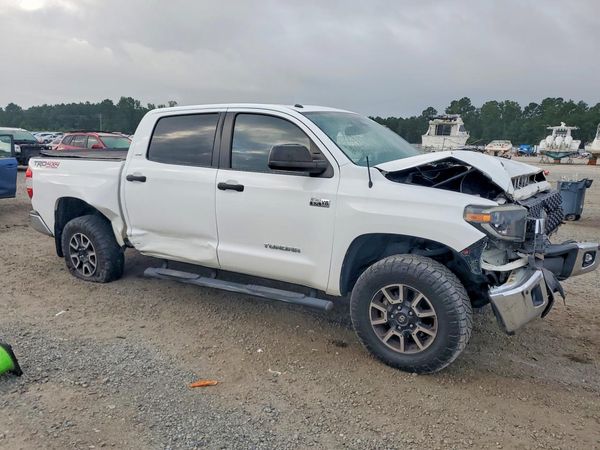 2019 TOYOTA TUNDRA SR5 Grade — Passenger 3/4