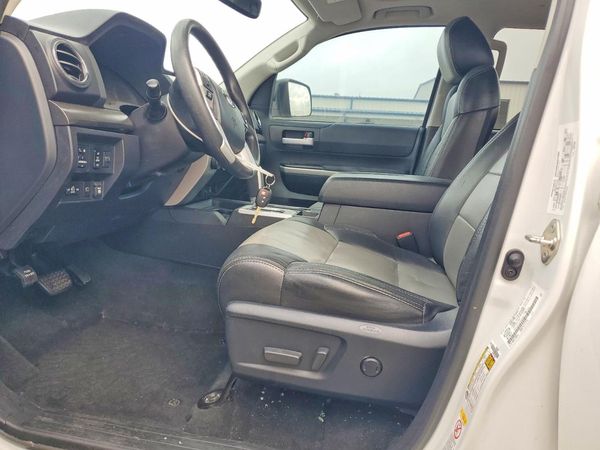 2019 TOYOTA TUNDRA SR5 Grade — DENT