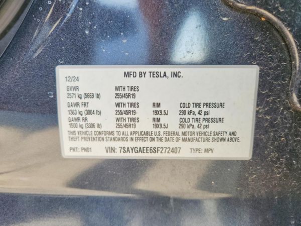 2025 TESLA MODEL Y