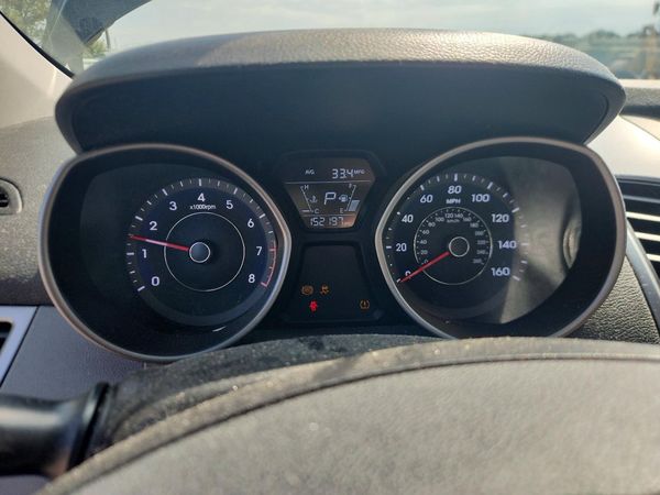 2016 HYUNDAI ELANTRA