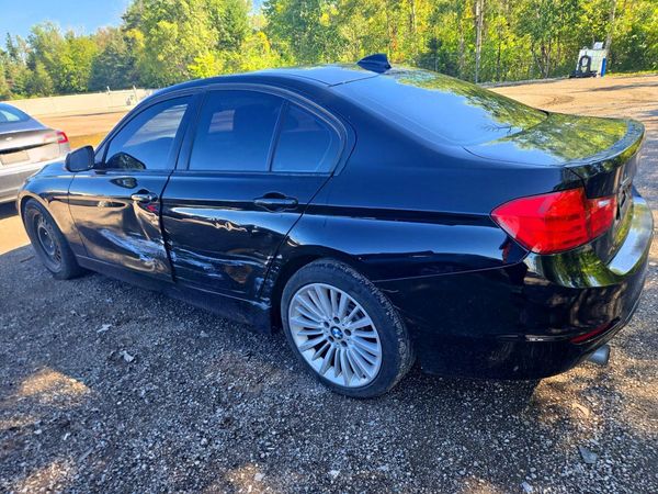 2015 BMW 320