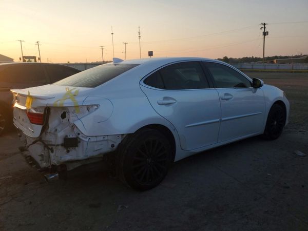 2015 LEXUS ES