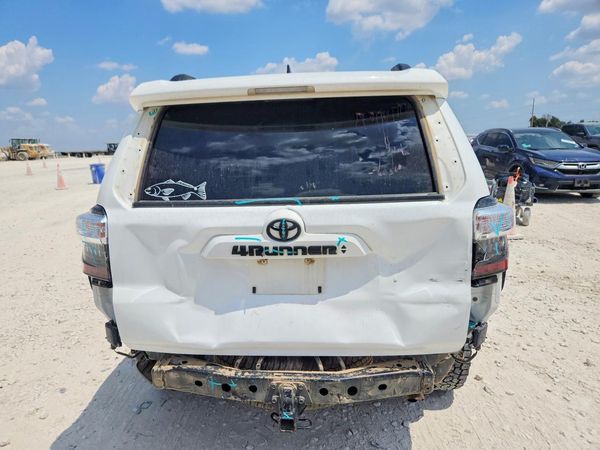 2023 TOYOTA 4RUNNER
