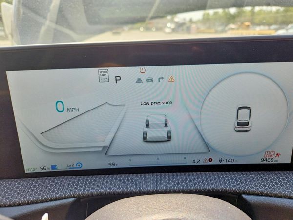 2023 KIA EV6