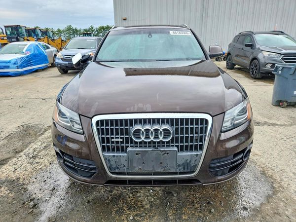 2012 AUDI Q5 Premium Plus