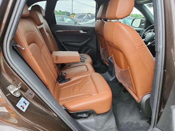 2012 AUDI Q5 Premium Plus