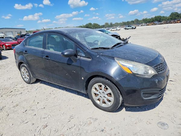 2013 KIA RIO LX