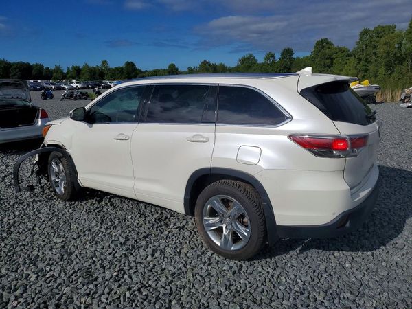 2015 TOYOTA HIGHLANDER
