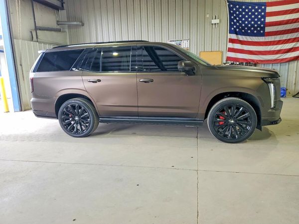 2025 CADILLAC ESCALADE V