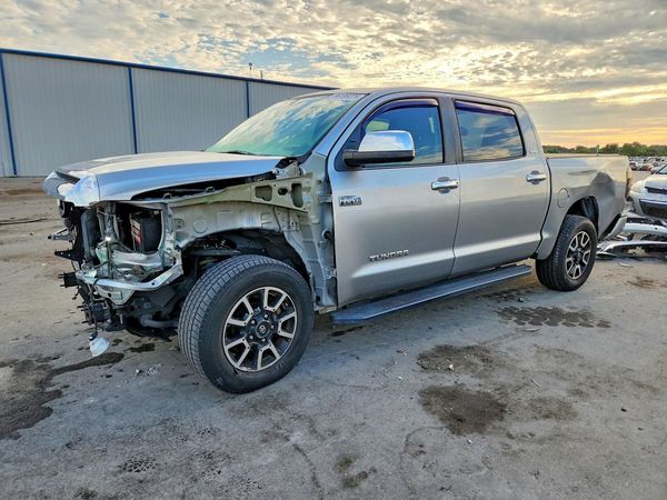 2017 TOYOTA TUNDRA Limited