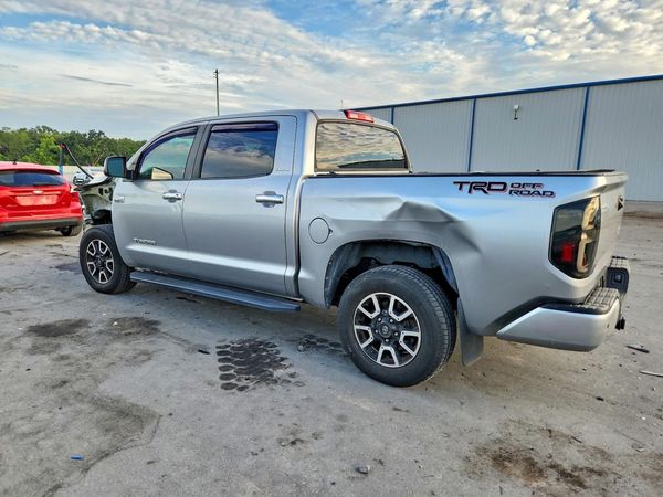 2017 TOYOTA TUNDRA Limited
