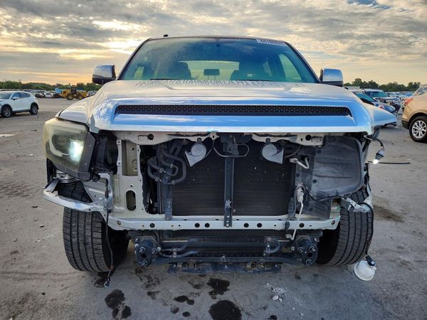 2017 TOYOTA TUNDRA Limited