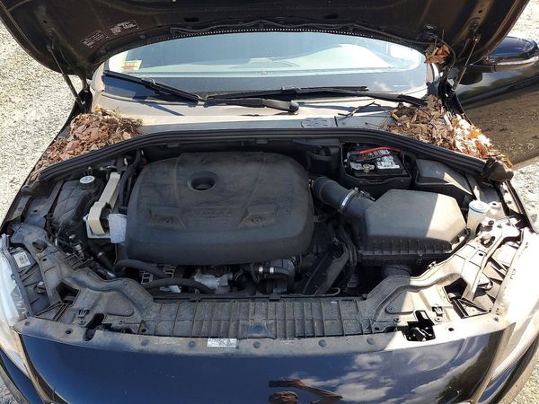 2016 VOLVO S60