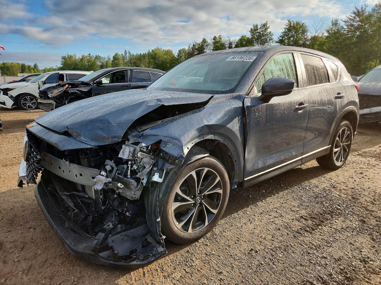 2023 MAZDA CX-5 Preferred Package — Front 3/4