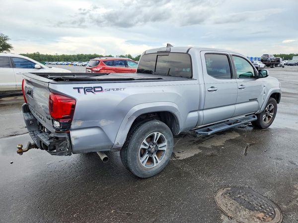 2018 TOYOTA TACOMA