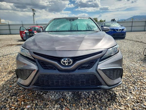 2021 TOYOTA CAMRY