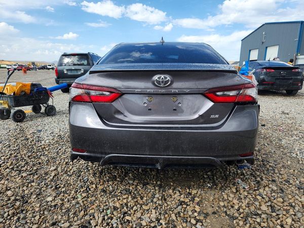 2021 TOYOTA CAMRY