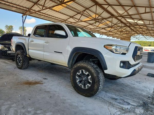 2016 TOYOTA TACOMA