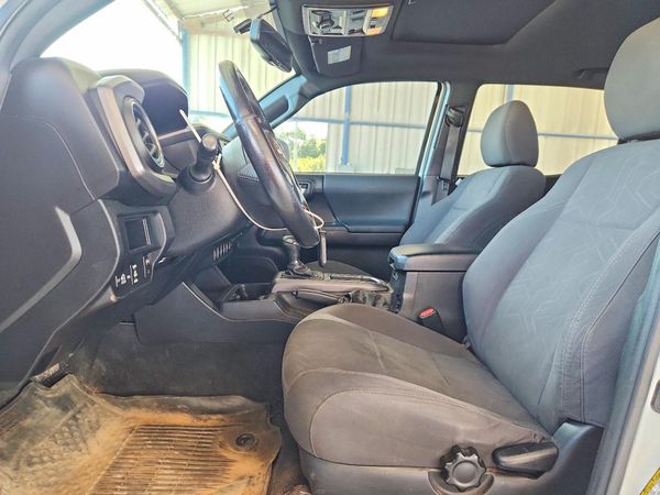 2016 TOYOTA TACOMA