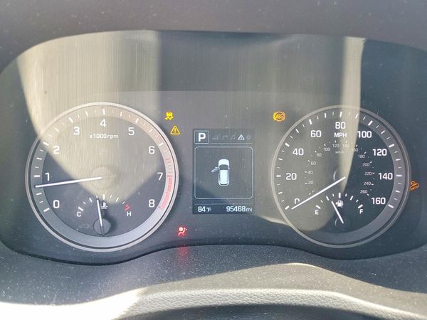 2016 HYUNDAI TUCSON
