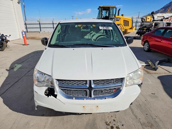 2014 DODGE GRAND CARAVAN SE