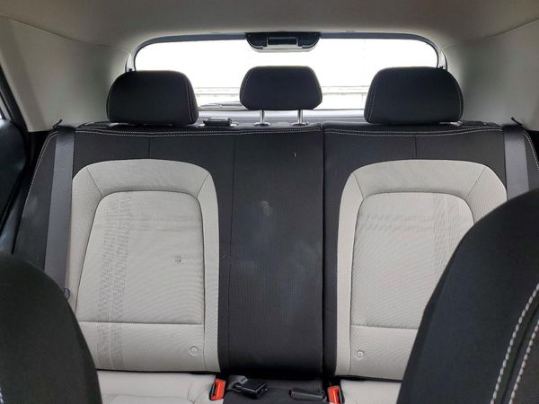 2024 HYUNDAI VENUE SEL / Limited — SUVN