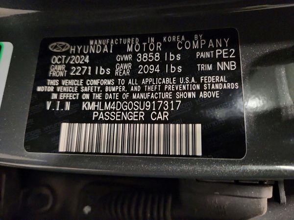 2025 HYUNDAI ELANTRA