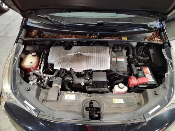 2017 TOYOTA PRIUS