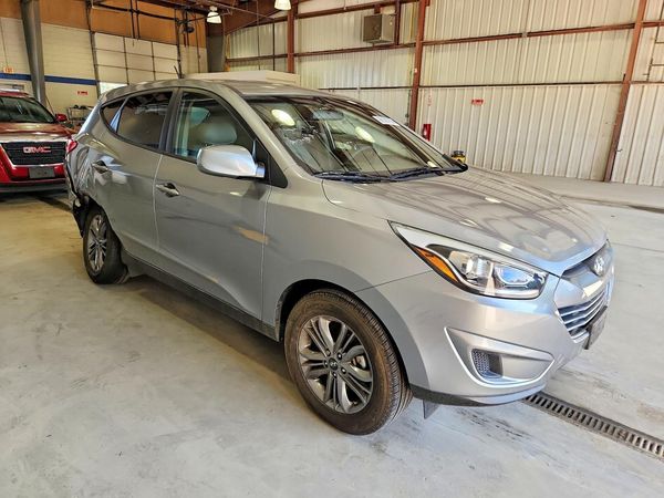 2015 HYUNDAI TUCSON GL (Middle-Low)