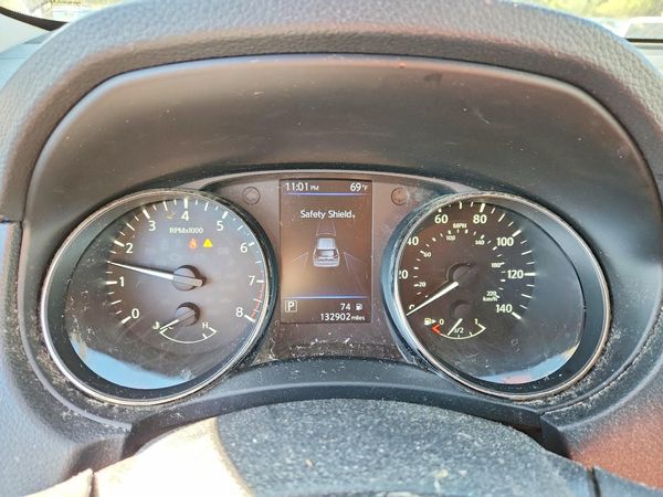 2018 NISSAN ROGUE