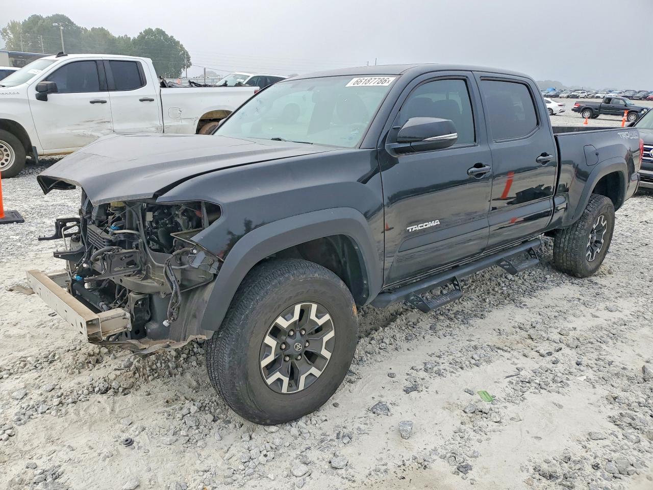2017 TOYOTA TACOMA