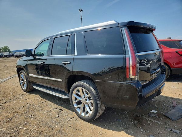2016 CADILLAC ESCALADE Premium