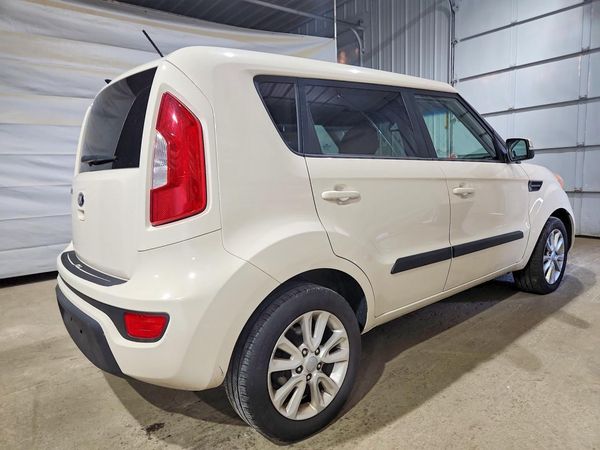 2013 KIA SOUL