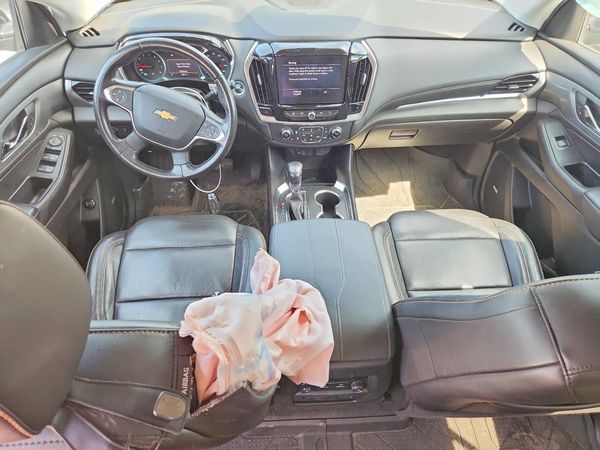 2021 CHEVROLET TRAVERSE LT