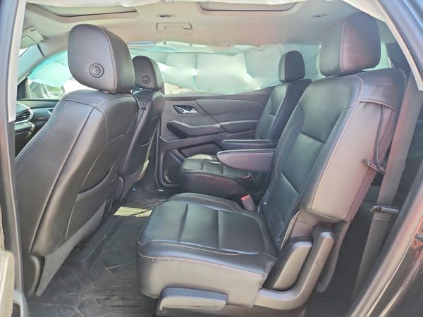 2021 CHEVROLET TRAVERSE LT